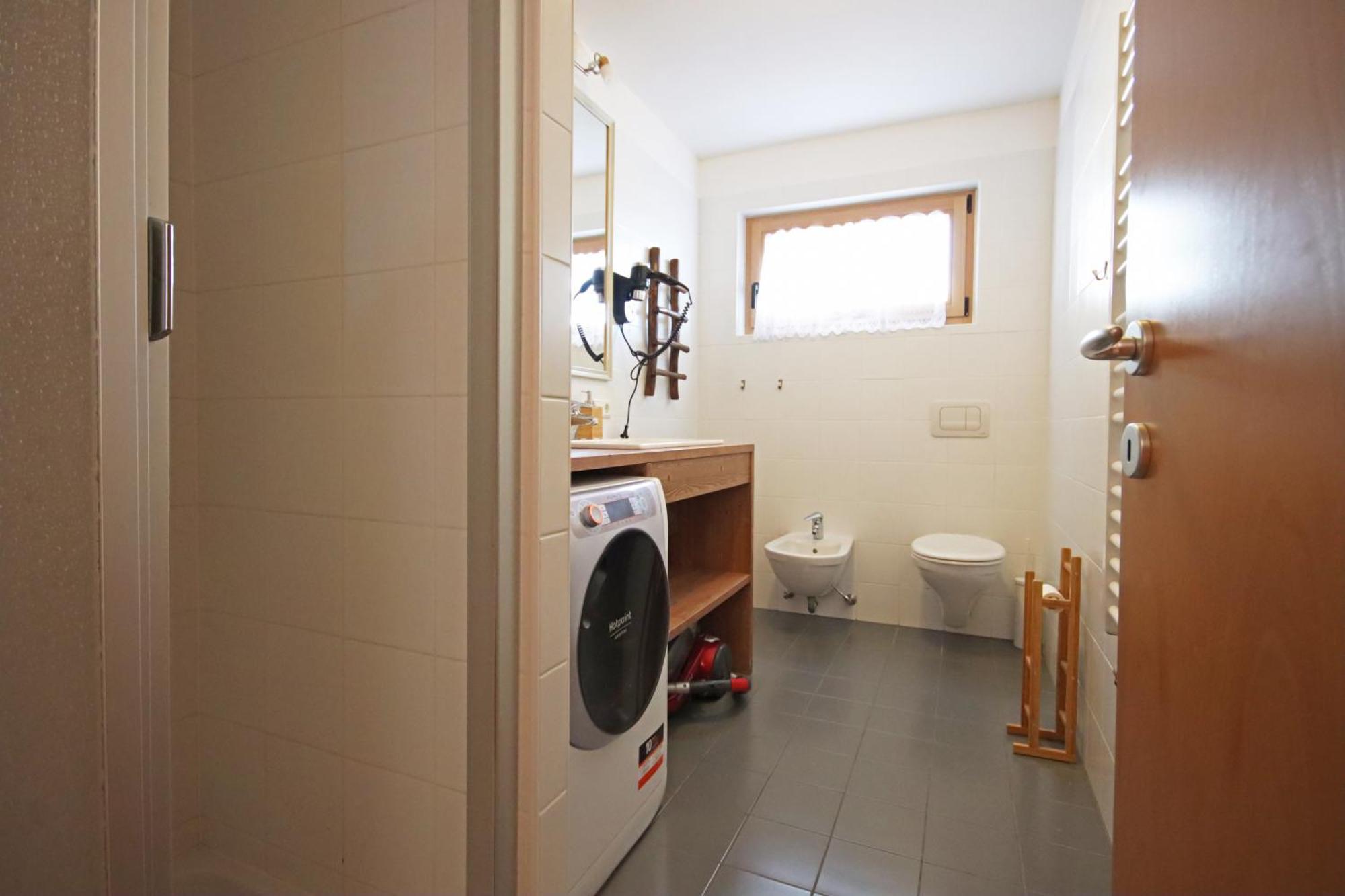 Aurturist Valdaora Roulette Olang Quarto foto
